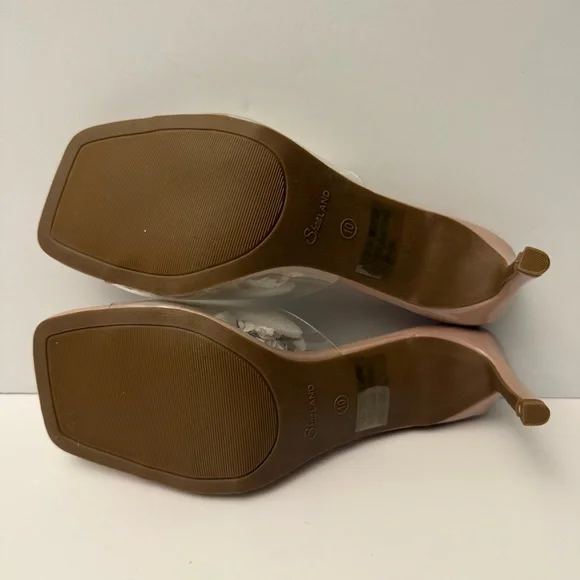 Elegant Clear and Tan Women's Heels - Picture 5 of 8